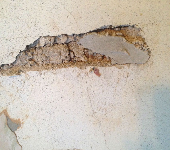 Cracked Plaster