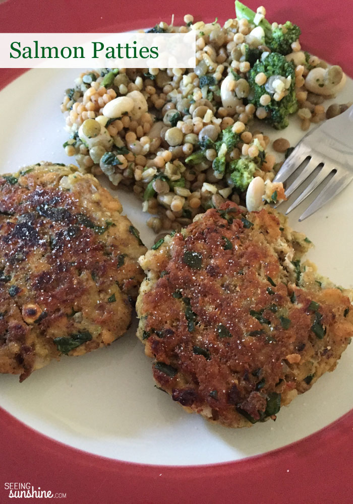 Try these salmon patties that are easy to make, delicious, and super healthy!