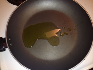 Pour oil in a frying pan