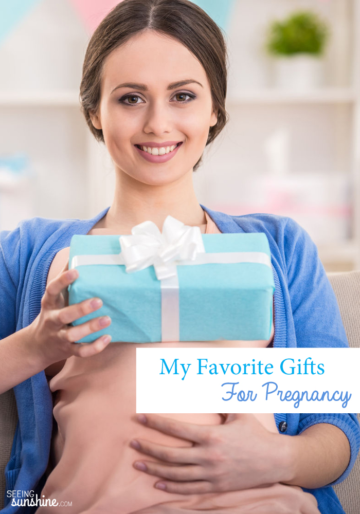 Looking for something special to give that expectant mama? Check out this list of my favorite gifts for pregnancy!