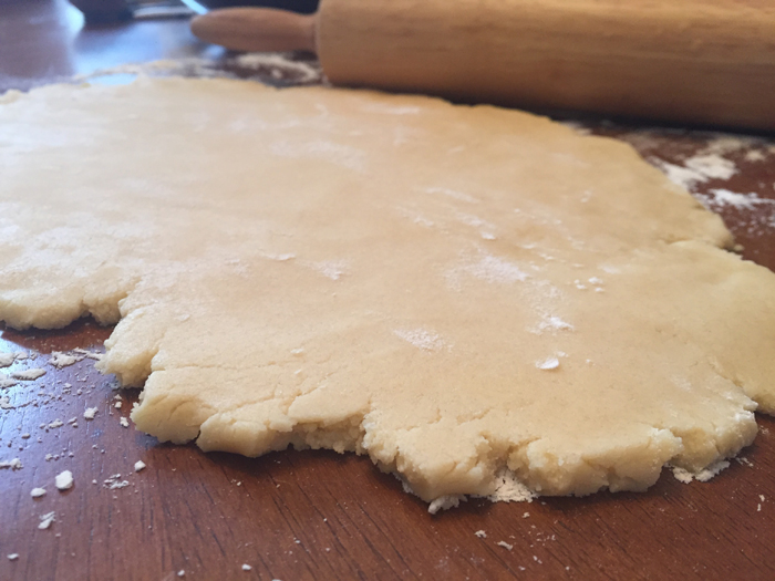 Check out this recipe for quick sugar cookies!