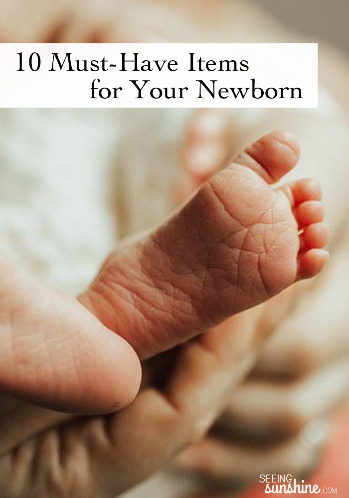 Check out these 10 must-have items for your newborn!