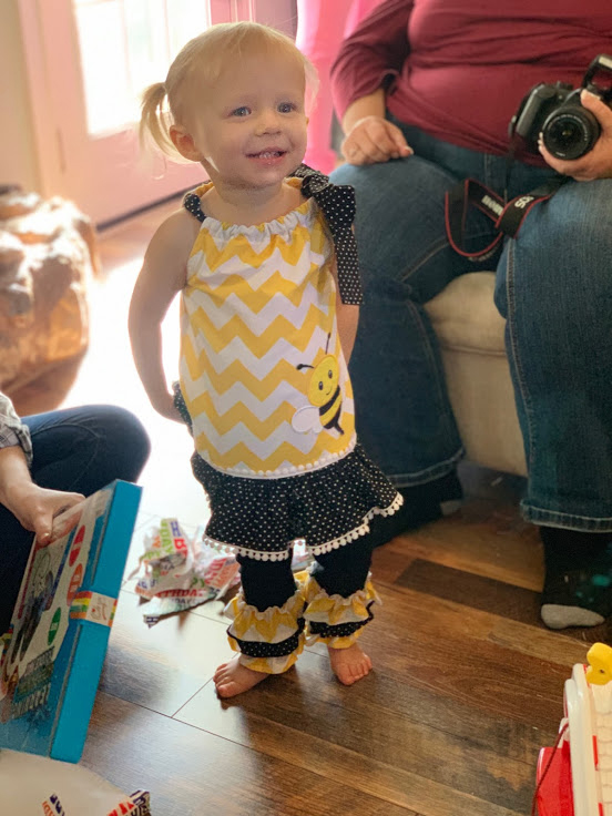 Check out this cute bee outfit for a bee-day party!