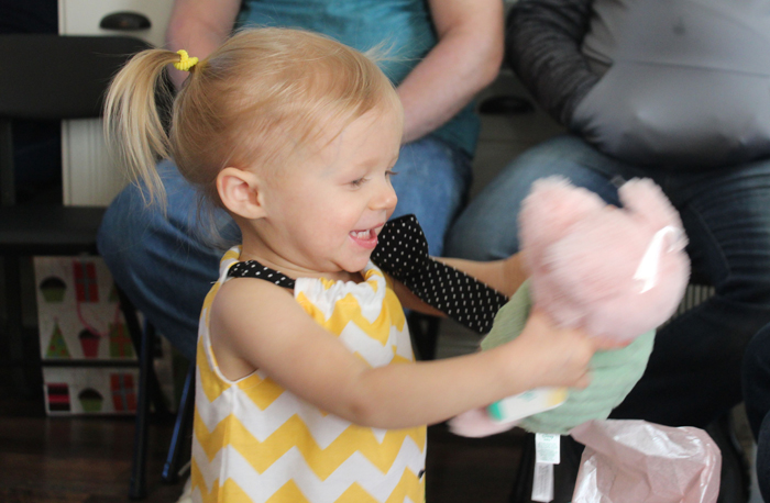 Opening presents at the bee-day party!