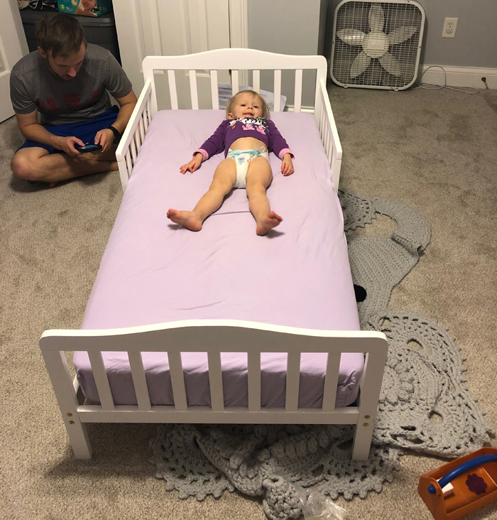 Here's how we did the toddler bed transition and how it went. 